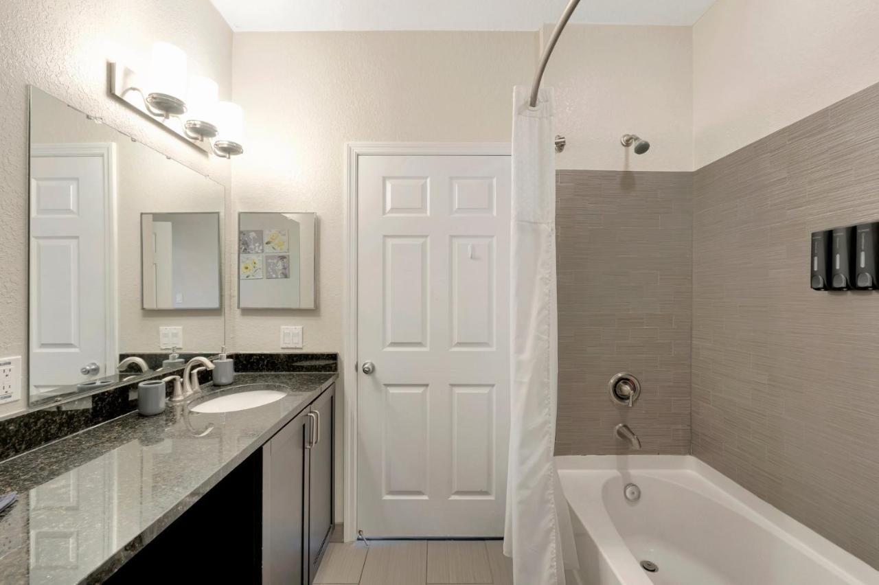 Tropical 3Br Suite-2 Resort Style Pools-5 Mil To Bay-Gym-Close To Beach Tampa Buitenkant foto