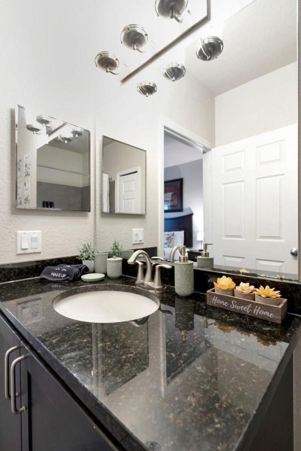 Tropical 3Br Suite-2 Resort Style Pools-5 Mil To Bay-Gym-Close To Beach Tampa Buitenkant foto