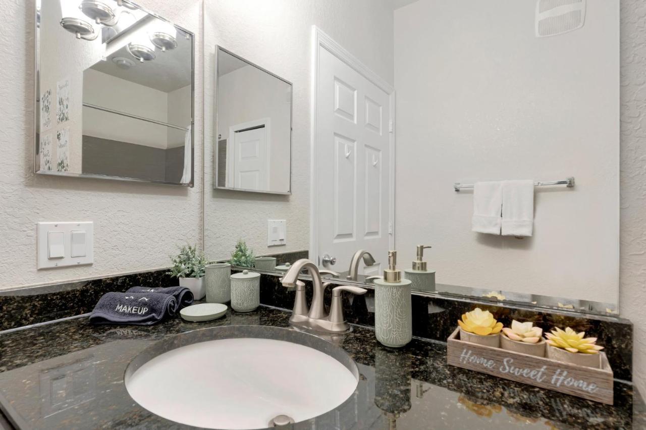 Tropical 3Br Suite-2 Resort Style Pools-5 Mil To Bay-Gym-Close To Beach Tampa Buitenkant foto